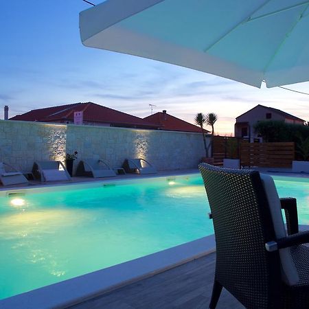 Antonija Apartments With Pool Биоград на Мору Екстериор снимка